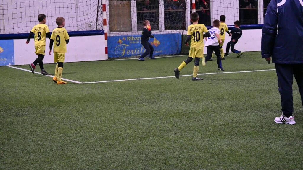 BAŠ SPORTSKI, BAŠ ATRAKTIVNO I BAŠ IZ SVIH POZICIJA 5