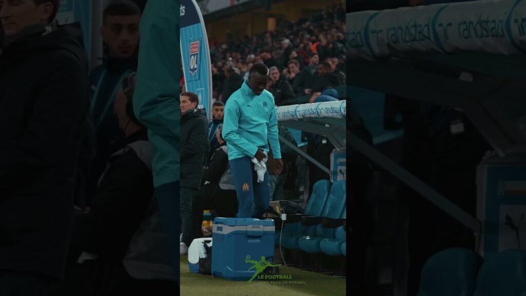 Pape gueye est de retour #footballshorts #footballskills #marseille #OM