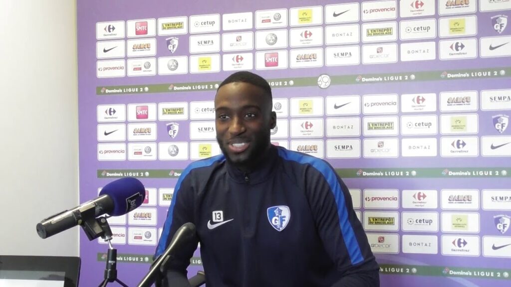 Harouna Abou Demba avant GF38 - Strasbourg