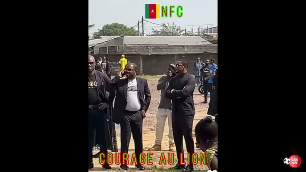 Samuel Eto’o à la levée de corps du papa du Lion 🦁🇨🇲 Christian Bassogog à DOUALA