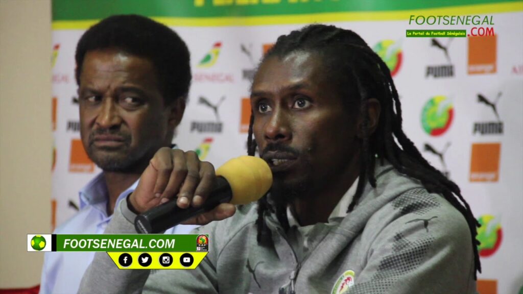 Aliou Cissé : «J'ai décidé de donner le brassard à Koulibaly, il n'y a pas d'explications»