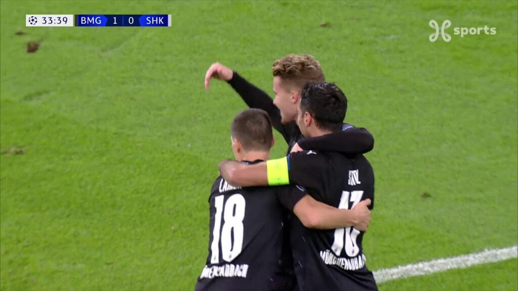 Champions League 25/11/2020 / Goal Elvedi