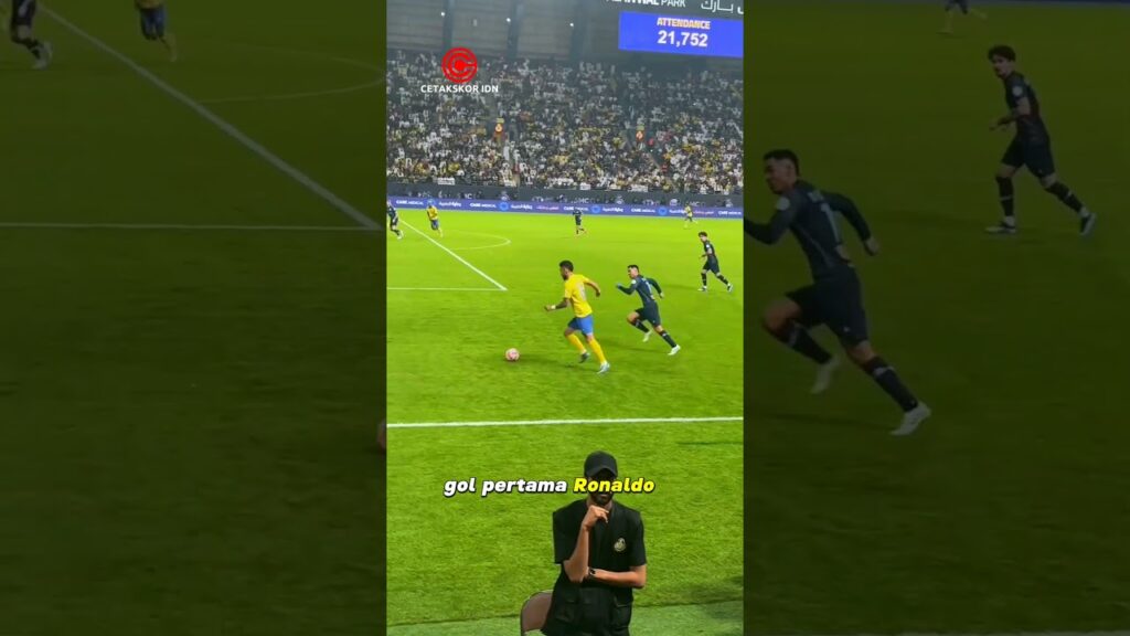 Sang Manusia Rekor Cristiano Ronaldo Cetak 2 Gol dalam 3 Menit Salah Satunya Lob dari Jarak 36 Meter