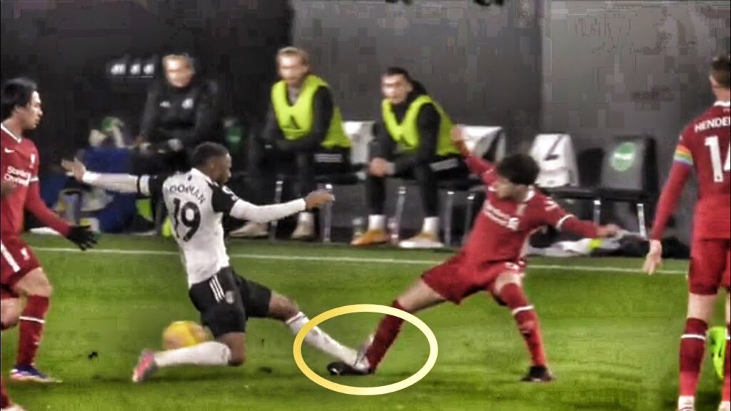 Lookman tackle on Neco Williams Vs Liverpool 😱