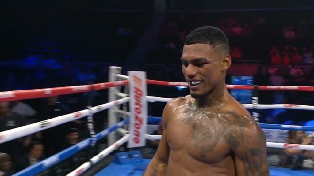 RUBEN VILLA IV  vs  BRANDON VALDES  FEATHERWEIGHTS BOXING DIVISIONS @sportsgeneral9839