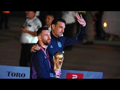 Lionel Scaloni heaped praise on Lionel Messi, saluting his 'incredible' leadership skills