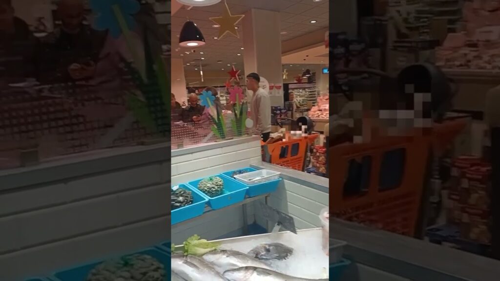 TIFOSI DEL NAPOLI, GUARDATE DOVE SI TROVA OLIVERA❗️👀 #shorts