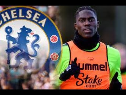 SEAN DYCHE ON EVERTON TRANSFER PLANS  HE INSISTS AMADOU ONANA GOING NO WHERE AMID INTEREST 4RM MANY.