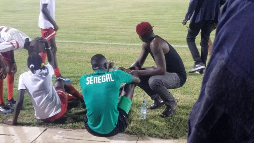 Ousmane Ndoye en toute complicité avec Cheikhou Kouyaté