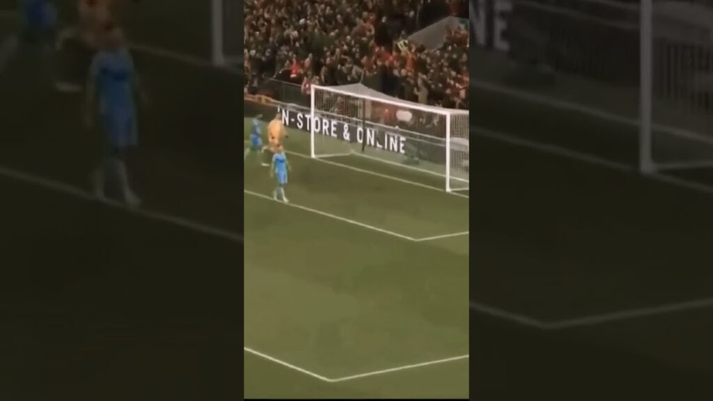 Alexander-Arnold super goal #footballshorts #football