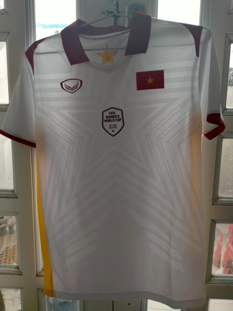 Vietnam 20/21 away shirt Special edition 🥳