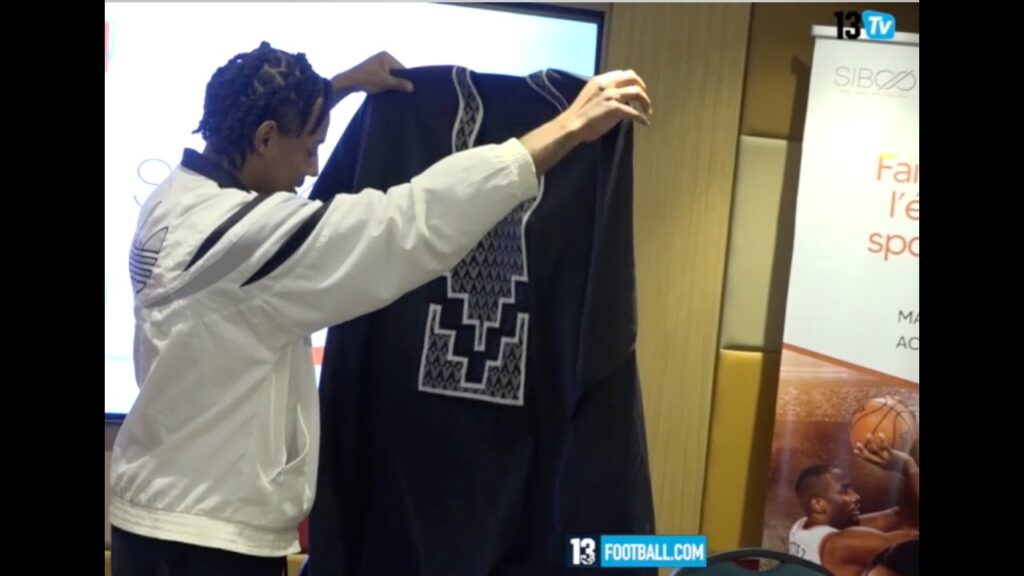 Jules Kounde ambassadeur d'un programme pour l'accompagnement des joueurs en dehors du terrain