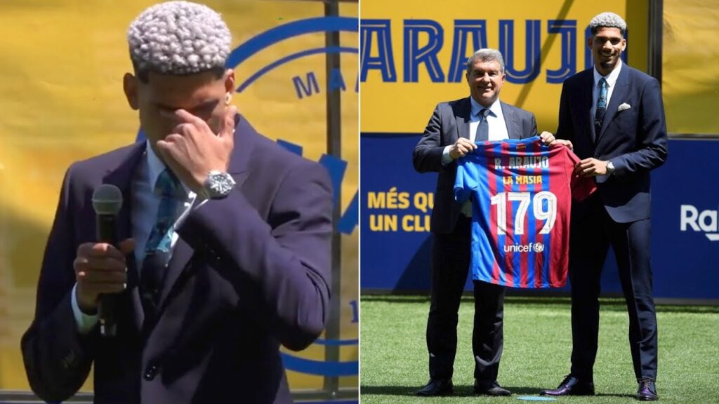 Ronald Araujo breaks down in tears upon renewing his contract at Barcelona!