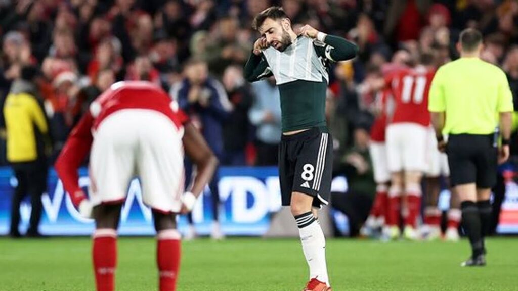 Man Utd trio flop in Nottingham Forest loss as Bruno Fernandes sums up Ten Hag troubles