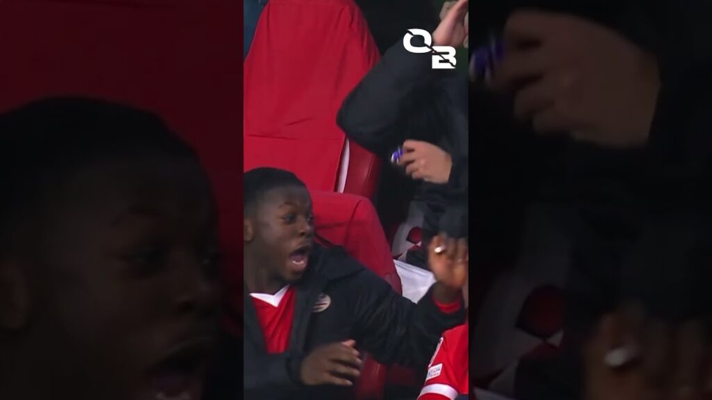 Sergiño Dest Magic Skills #short #shorts #football #footballskills #serginodest #championsleague