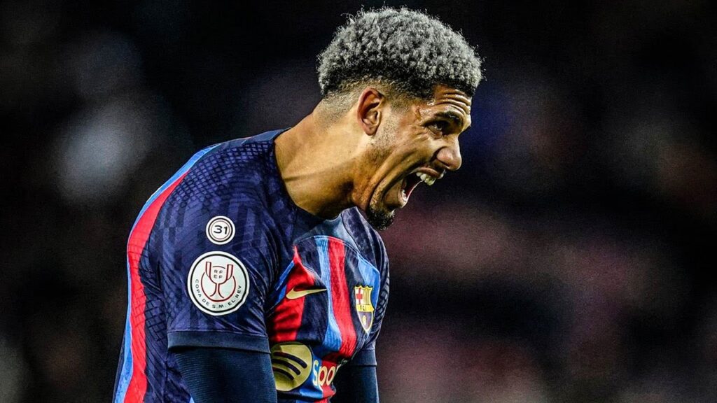 Ronald Araujo 2024 • Amazing Tackles & Skills | Barcelona | 2023 | HD