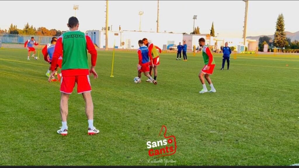 الجزيري يحرج الخنيسي ولقطة طريفة بين السخيري والجويني في تدريبات المنتخب التونسي