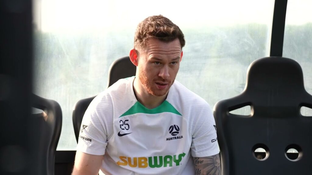 Graham Arnold lauds new inclusion Gethin Jones