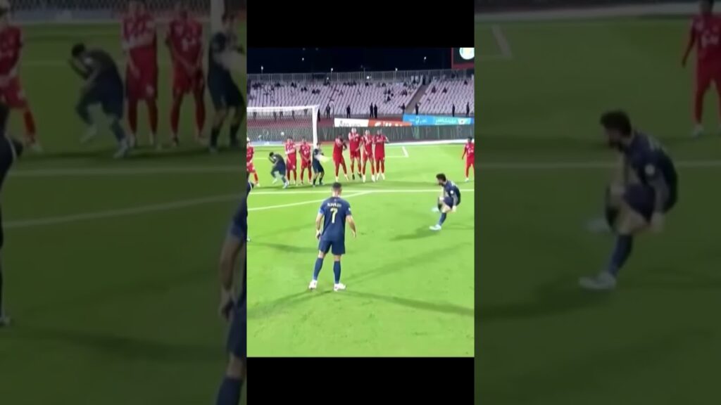 ALEX TELLES SÓ FAZ GOLAÇO