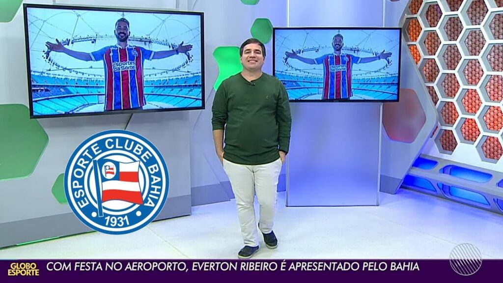 Com festa no aeroporto, Éverton Ribeiro é apresentado pelo Bahia
