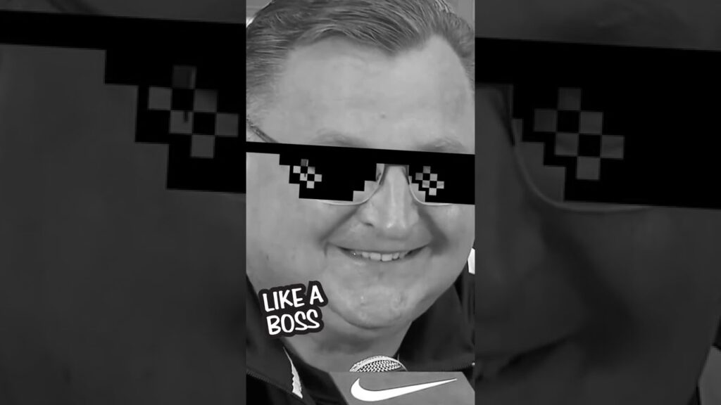 CO ZA RIPOSTA MICHNIEWICZA! 🤣 JAK SZEF ZAŻARTOWAŁ Z PIŁKARZY #SHORT