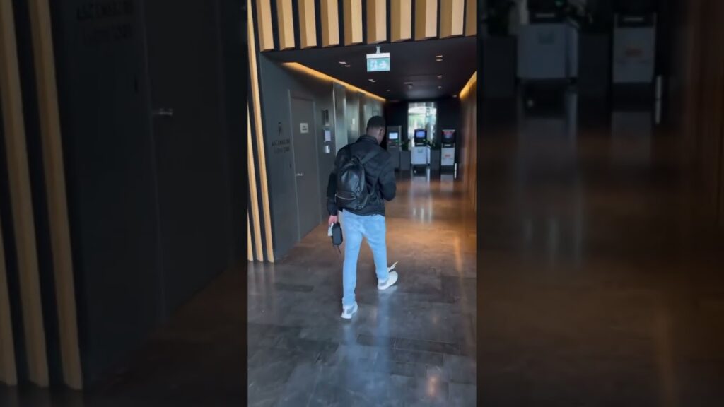 Cheikhou Kouyaté et Moussa Niakhaté sont présents.🇸🇳⚽️💪🔥