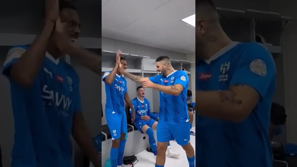 كنو مع أولاد ميتروفيتش 😂😂 #الهلال#shorts