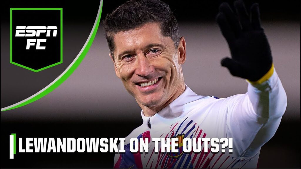 Robert Lewandowski is going to be PHASED OUT at Barcelona? | ESPN FC