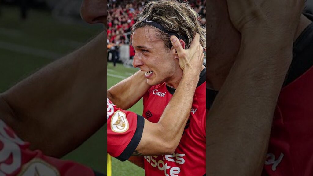 “O FANTÁSTICO MUNDO DO CANOBBIO FAZ ELE SER TÃO COMPETITIVO"