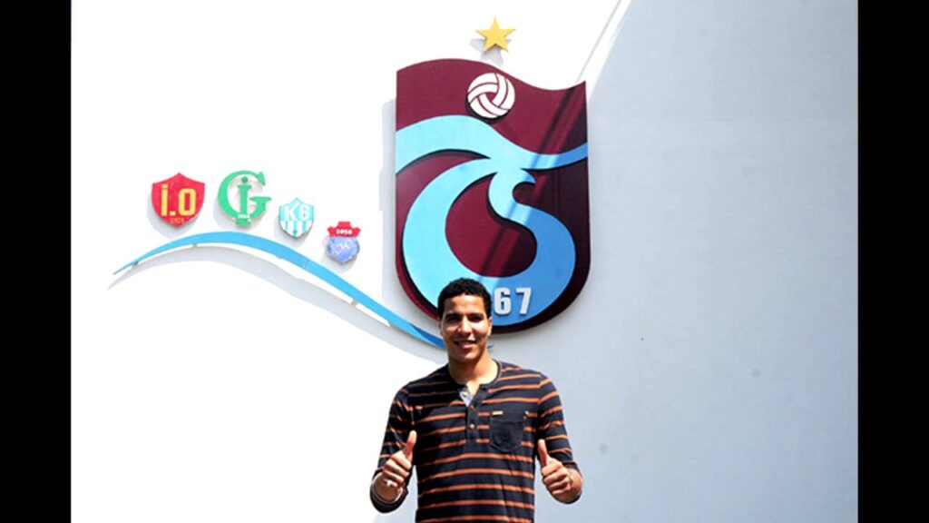 #Legionarios Esteban Alvarado: "Salida de Wanchope fue injusta"