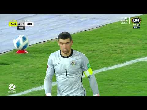 Mat Ryan pulls off save despite offside flag | Highlights | Socceroos v Jordan