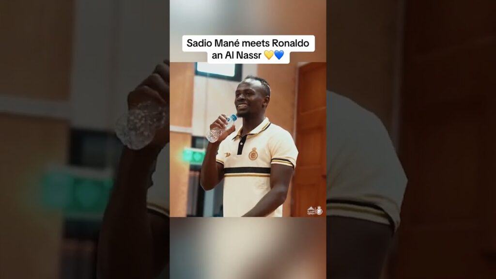 Sadio mané rencontre Cristiano Ronaldo et tous les joueurs de Al Nassr