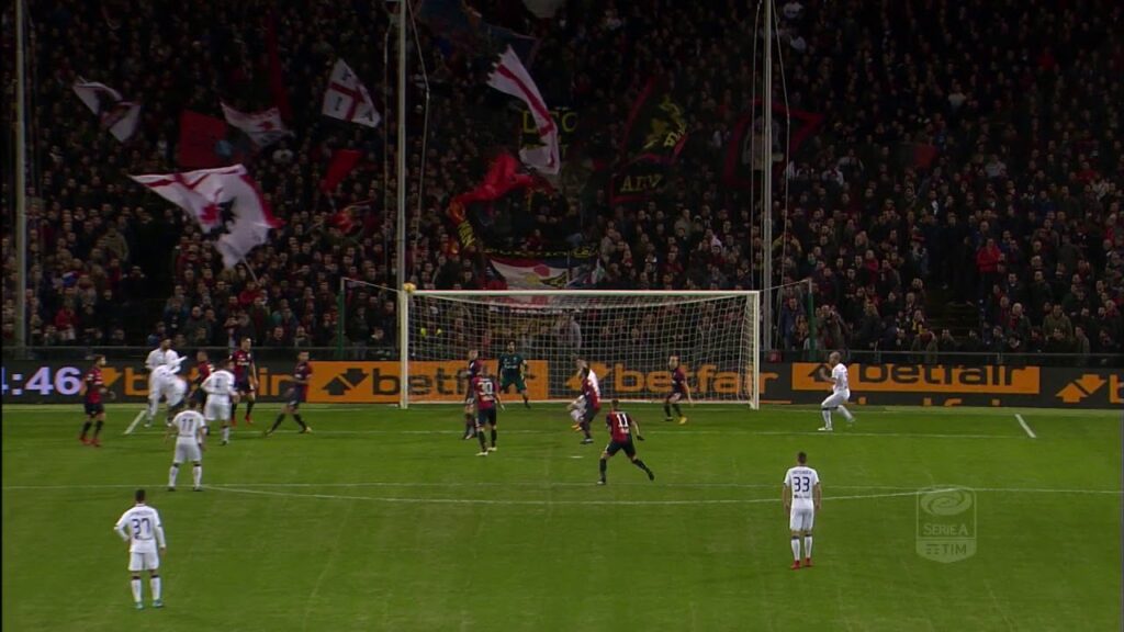 La traversa di Freuler - Giornata 16 - Serie A TIM 2017/18