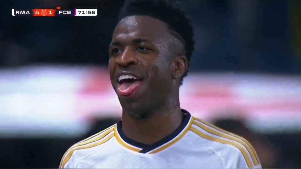 Ronald Araujo's red card vs Real Madrid #viniciusjr #elclasico #highlights