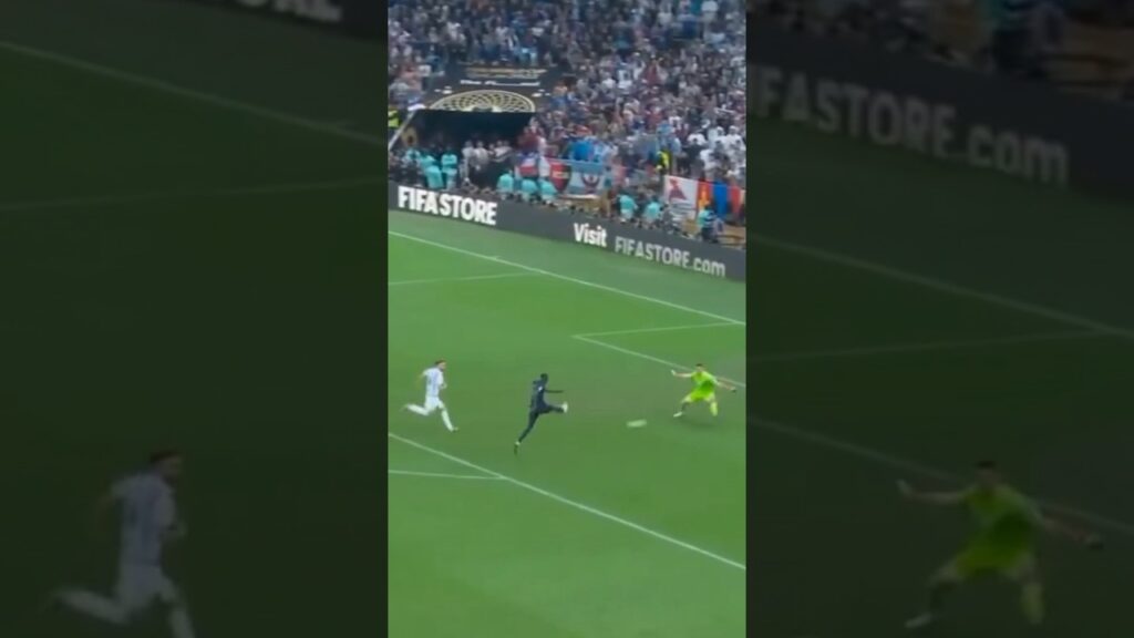 Dibu! Dibu! Que atajadas! Que Portero! 🤯😬#shorts #futbol #atajadas