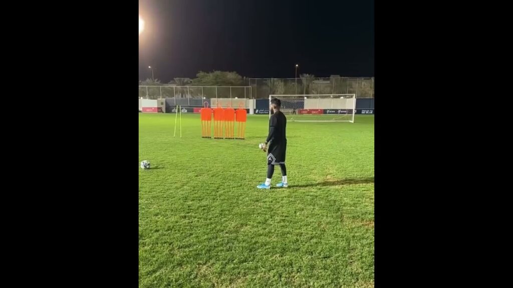 نواف العابد يواصل برنامجه التأهيلي في مقر النادي