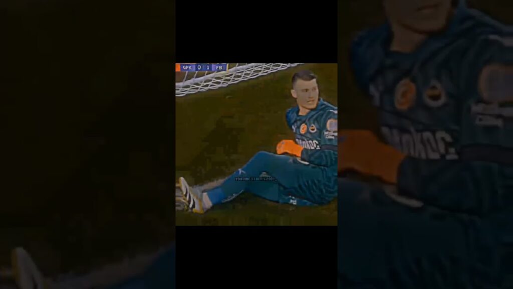 Dominik Livaković 💛💙🧱 #keşfet #fenerbahçe #keşfetbeniöneçıkar