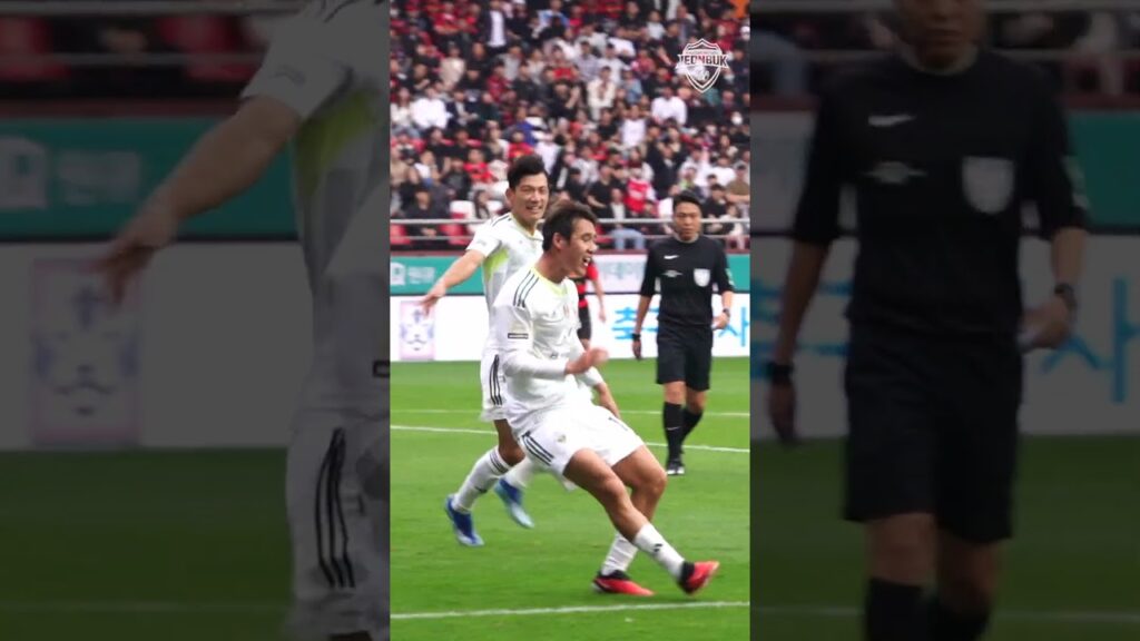 송스타 집념의 선제골 ⚽️ #Shorts #goal #송민규