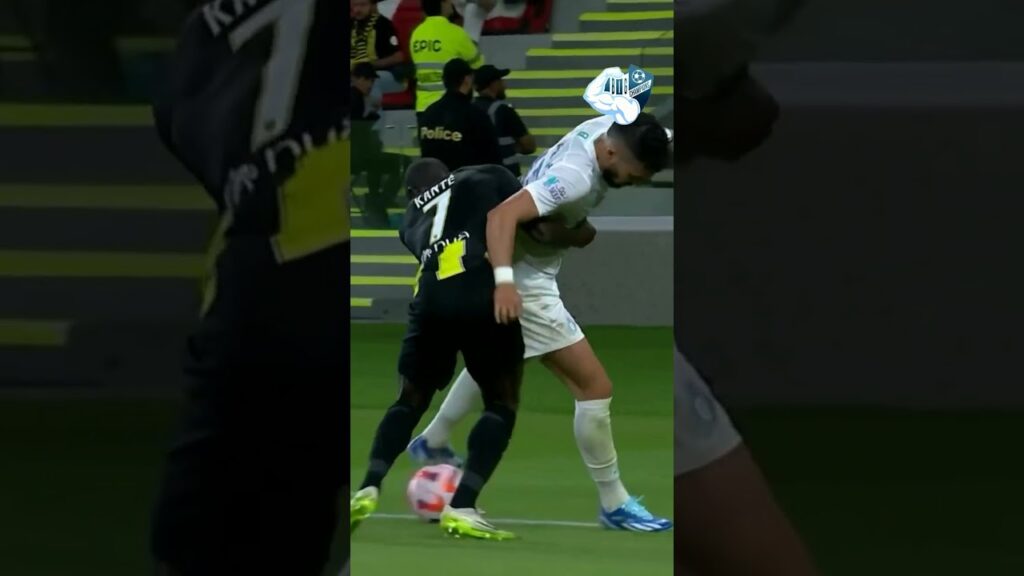 O Alex Telles deixou o Kanté na saudade! 👋