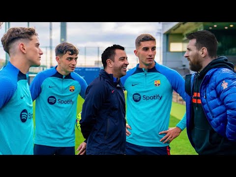 Lionel Messi Arrival in FC Barcelona Office With Xavi Heranandez