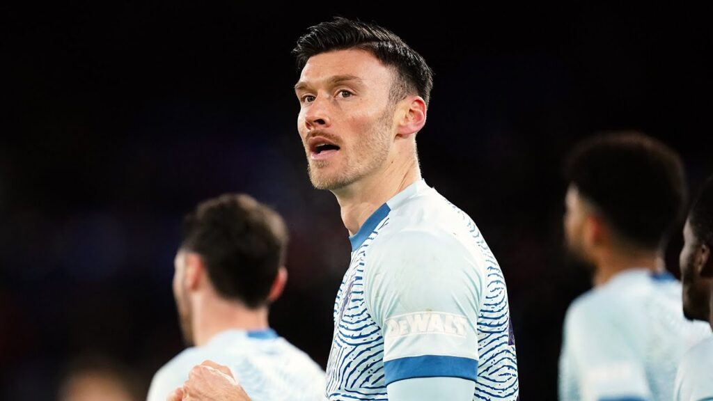 KOA discussion: Blues' opening loan bid for Kieffer Moore rejected