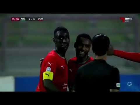 Almoez Ali (Al Duhail) - 27/12/2020 - Al Ahli SC 3x5 Al Duhail - 1 gol
