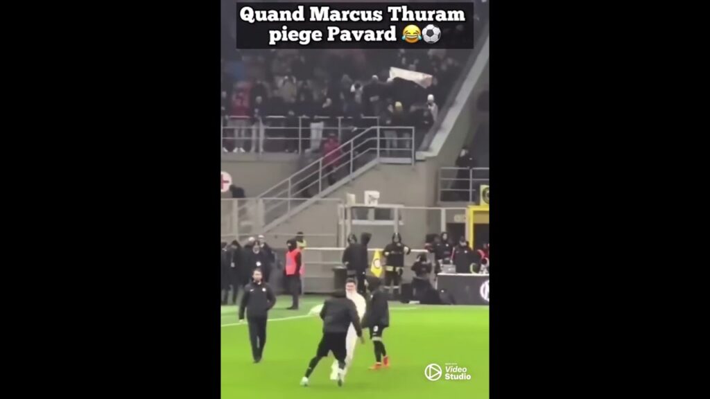Pov : quand marcus thuram a piége benjamin pavard 😂 #football #footballfunny #funny #pavard #thuram