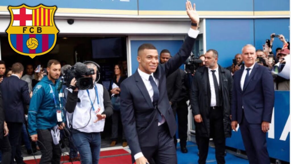 Officiell Kylian Mbappe Arrives In FC Barcelona With Xavi Hernandez 🔵🔴😍✅