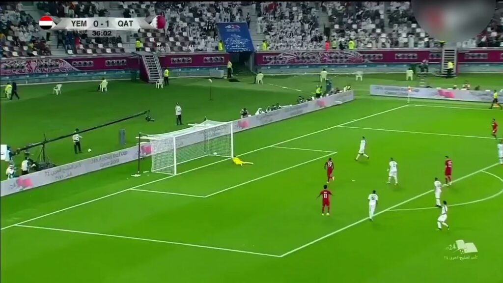 هدف منتخب قطر الثاني في مرمى منتخب اليمن 2-0 عبدالكريم حسن - خليجي24