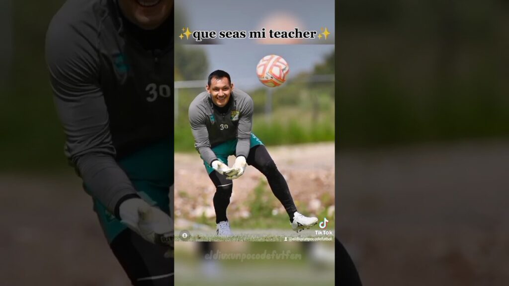 Rodolfo Cota #futbol #sports