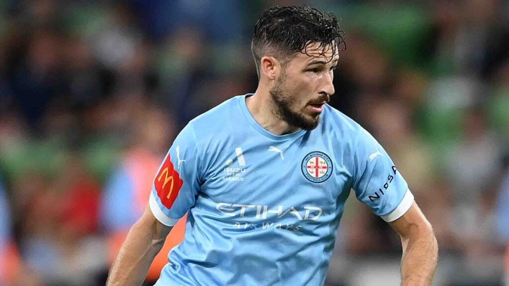 'As dominant as any player in the league' - Garb on Leckie
