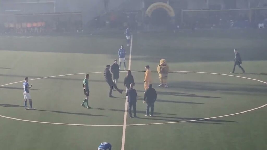 Staande ovatie voor Daniel Schmidt in aanloop naar Limburgse derby op Stayen