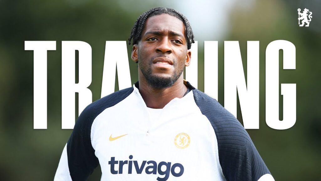 TRAINING | DISASI focus, shooting practice and fan interactions | Chelsea FC 23/24