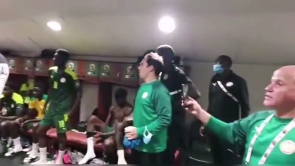 Revivez le discours légendaire d'Abdou Diallo🇸🇳 lors de la CAN 2021 après les quarts de finale!